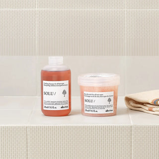 Essential Solu Sea Salt Scrub Cleanser Djuprengörande